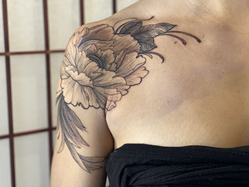 tattoo,aces,high,alex,rockoff,alexrockoff,west,palm,beach,traditional,neotraditional,beetle,beatle,flower,sunflower,floral,color